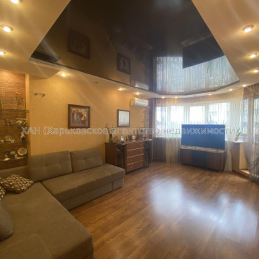 Продам квартиру, Аптекарский пер. , 4  ком., 101 м², капитальный ремонт 