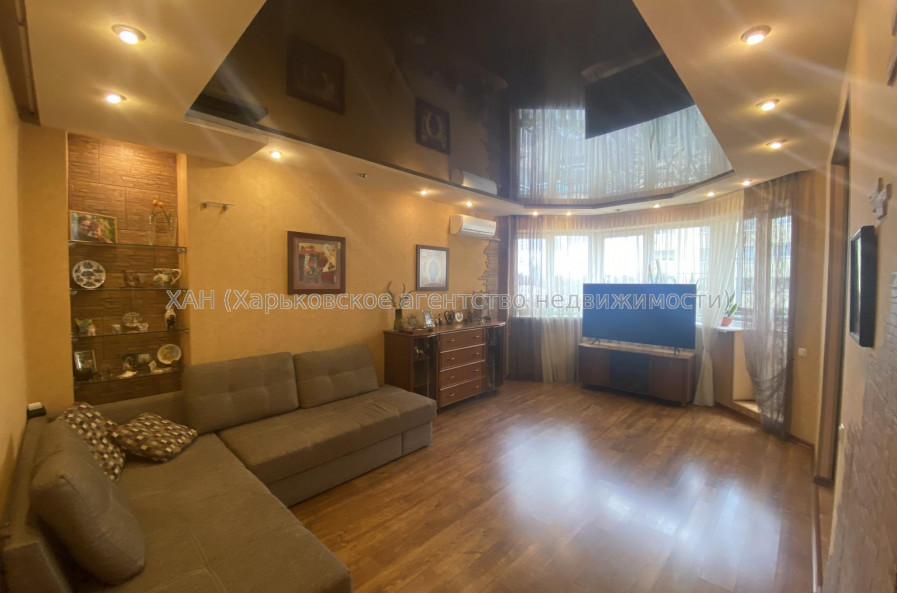 Продам квартиру, Аптекарский пер. , 4  ком., 101 м², капитальный ремонт 