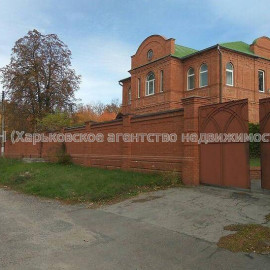 Продам дом, Добродецкого Анатолия ул. , 450 м², 24 сот., частичный ремонт