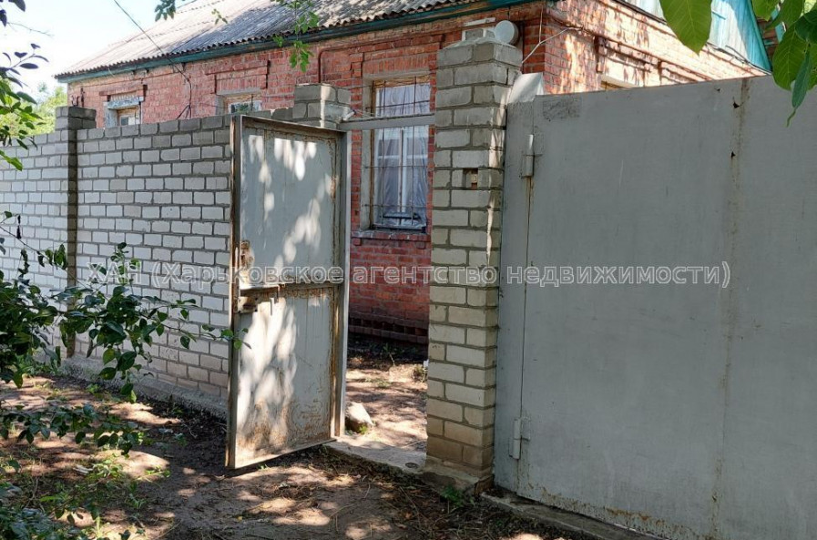 Продам дом, Нанайски пер. , 75 м², 7 сот., без ремонта 