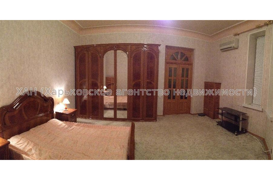 Продам квартиру, Мироносицкая ул. , 3  ком., 101 м², капитальный ремонт 