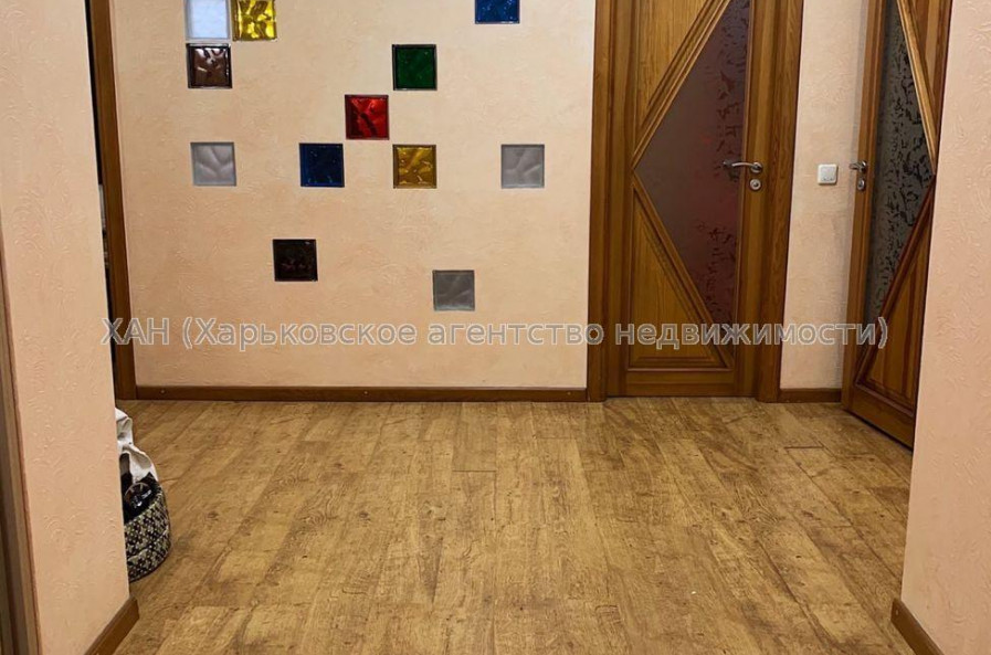 Продам квартиру, Байрона пр-т , 5 кім., 142 м², авторский дизайн 