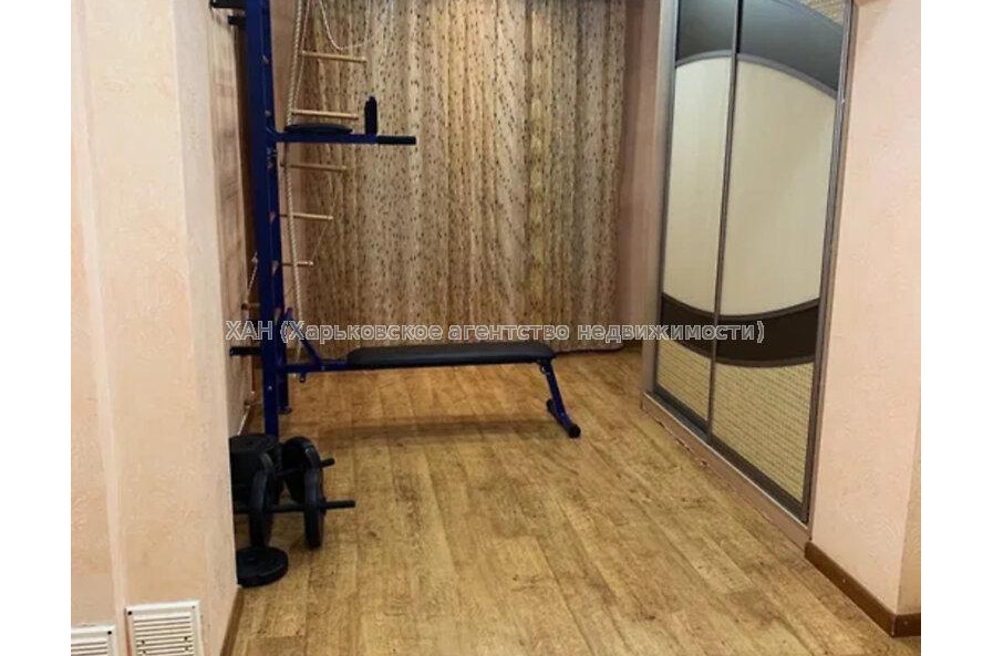 Продам квартиру, Байрона пр-т , 5  ком., 142 м², авторский дизайн 