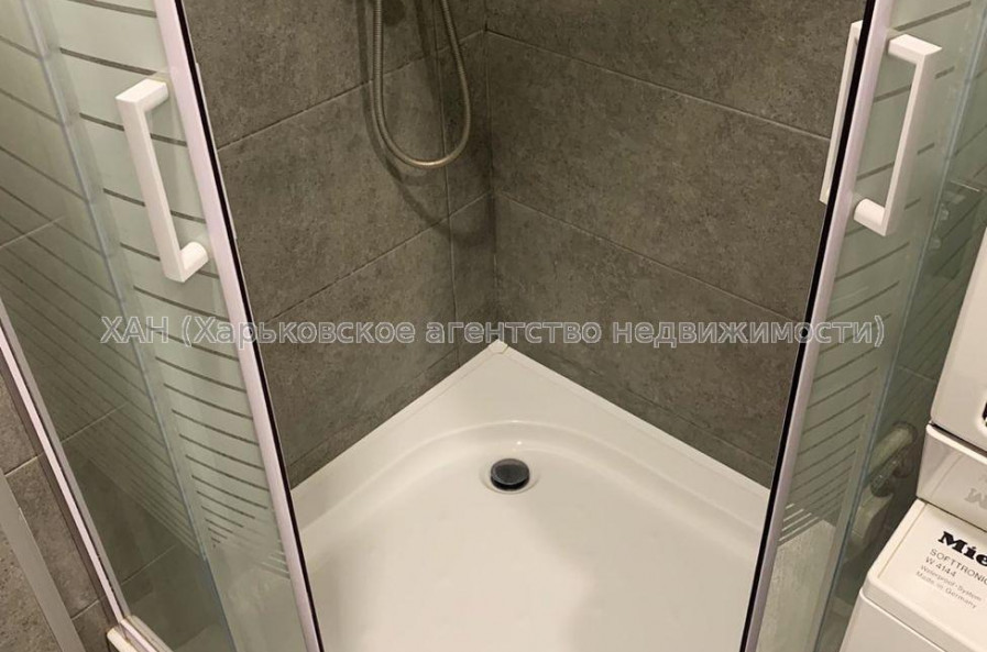 Продам квартиру, Байрона пр-т , 5 кім., 142 м², авторский дизайн 