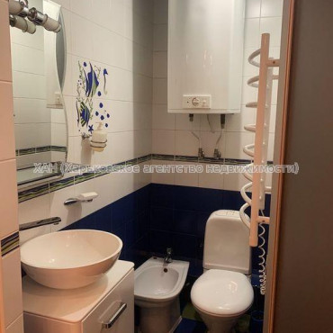 Продам квартиру, Байрона пр-т , 5  ком., 142 м², авторский дизайн 