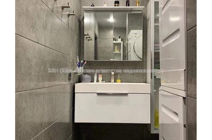 Продам квартиру, Байрона пр-т , 5  ком., 142 м², авторский дизайн 