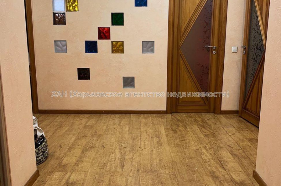 Продам квартиру, Байрона пр-т , 5  ком., 170 м², авторский дизайн 