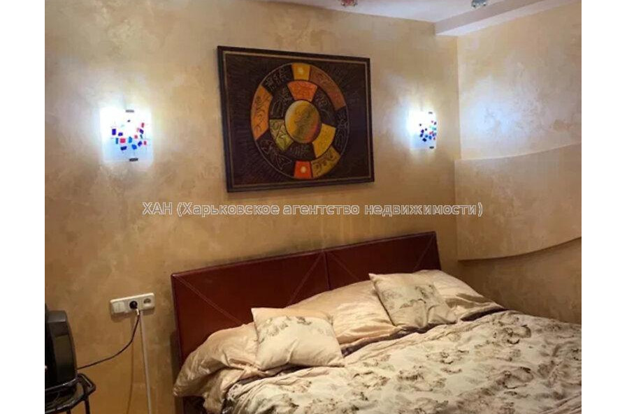 Продам квартиру, Байрона пр-т , 5  ком., 142 м², авторский дизайн 