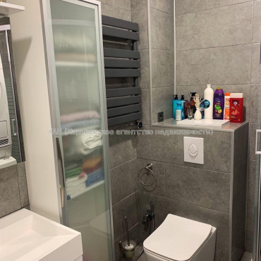 Продам квартиру, Байрона пр-т , 5  ком., 170 м², авторский дизайн 