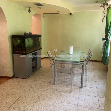 Продам квартиру, Байрона пр-т , 5  ком., 170 м², авторский дизайн 