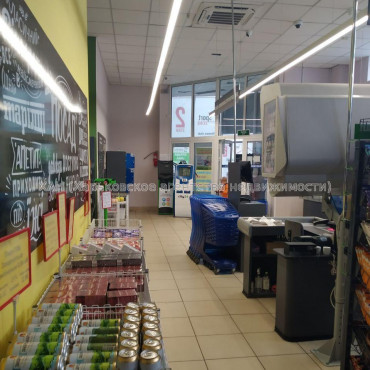 Продам нежитлову нерухомість, объект сервиса , 1 кім., 1600 м², капитальный ремонт 