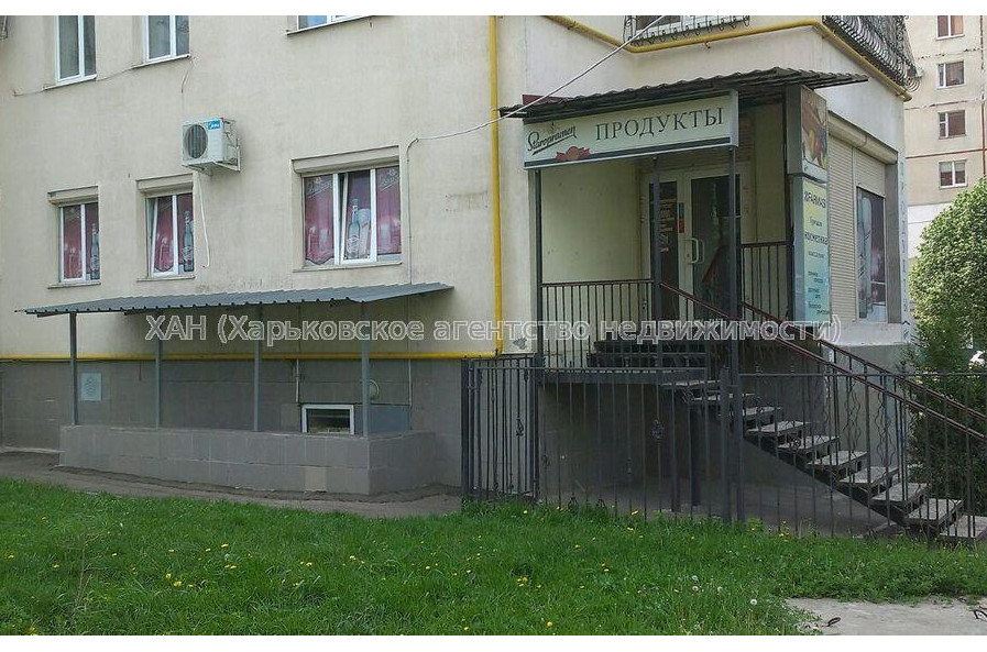 Продам нежилую недвижимость, магазин , 1  ком., 107 м², капитальный ремонт 