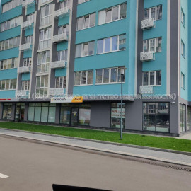 Продам нежилую недвижимость, торговое помещение , 1  ком., 74 м², без отделочных работ