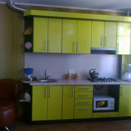 Продам квартиру, Зубарева Александра ул. , 1 кім., 43 м², евроремонт