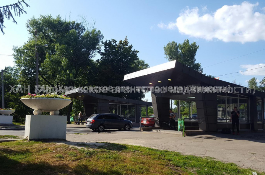 Продам квартиру, Героев Харькова просп. , 1 кім., 42 м², без внутренних работ 