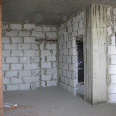 Продам квартиру, Победы просп. , 2 кім., 71 м², частичный ремонт 