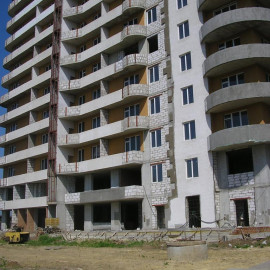 Продам квартиру, Победы просп. , 2 кім., 71 м², частичный ремонт