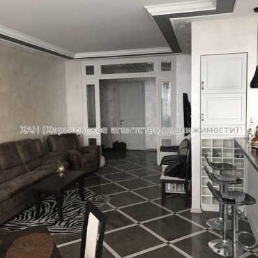 Здам квартиру, Культуры ул. , 3 кім., 113.60 м², авторский дизайн 