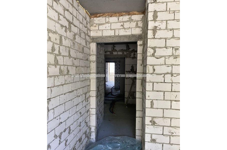 Продам квартиру, Клочковская ул. , 2  ком., 61 м², без внутренних работ 