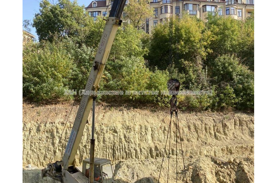 Продам квартиру, Клочковская ул. , 2  ком., 61 м², без внутренних работ 
