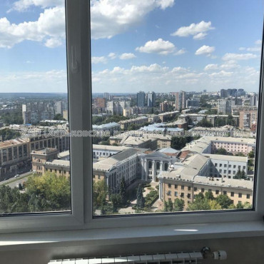 Продам квартиру, Культуры ул. , 3 кім., 126 м², авторский дизайн 