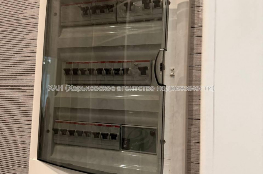 Продам квартиру, Культуры ул. , 3  ком., 113.60 м², авторский дизайн 