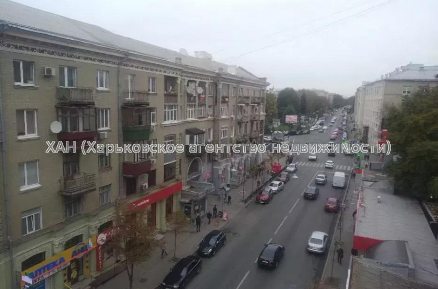 Продам квартиру, Пушкинская ул. , 2  ком., 54 м², капитальный ремонт 