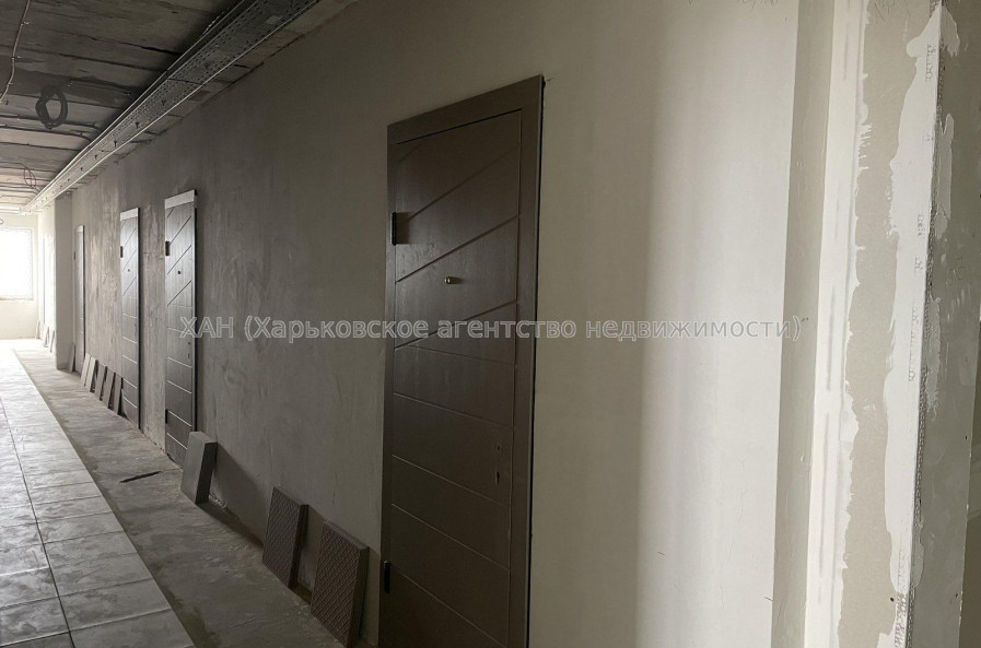 Продам квартиру, Героев Харькова просп. , 118 , 1  ком., 22 м², без внутренних работ 