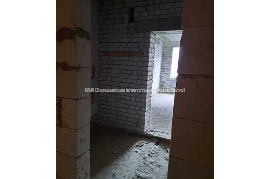 Продам квартиру, Героев Харькова просп. , 118 , 1  ком., 22 м², без внутренних работ 