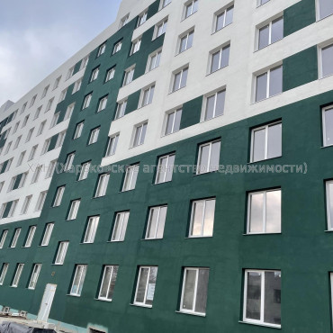 Продам квартиру, Героев Харькова просп. , 1 кім., 22 м², без внутренних работ 