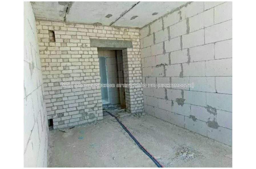 Продам квартиру, Героев Харькова просп. , 1 кім., 22 м², без внутренних работ 