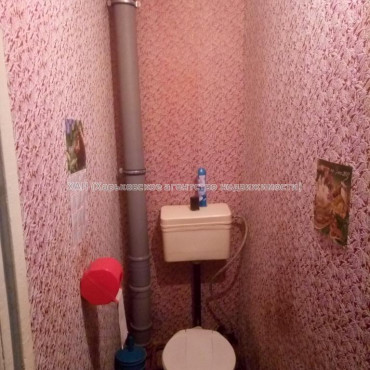 Продам квартиру, Амосова ул. , 3  ком., 64 м², косметический ремонт 