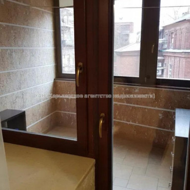 Продам квартиру, Чернышевская ул. , 3  ком., 150 м², евроремонт 