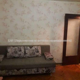 Продам квартиру, Деревянко Алексея ул. , д. 8 , 1  ком., 36 м², частичный ремонт