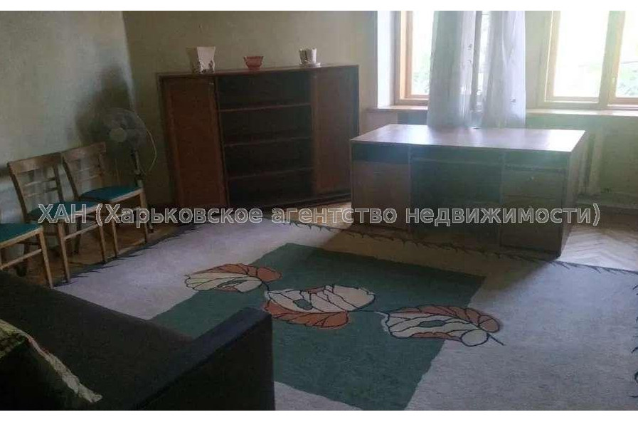 Продам квартиру, Куликовская ул. , 5  ком., 117 м², косметический ремонт 