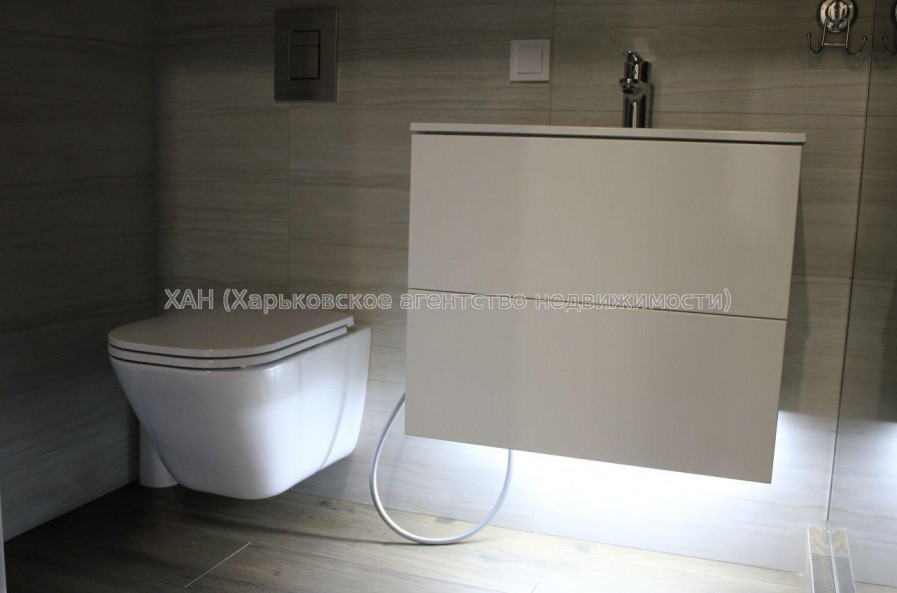 Продам квартиру, Мира ул. , 1 кім., 41 м², евроремонт 