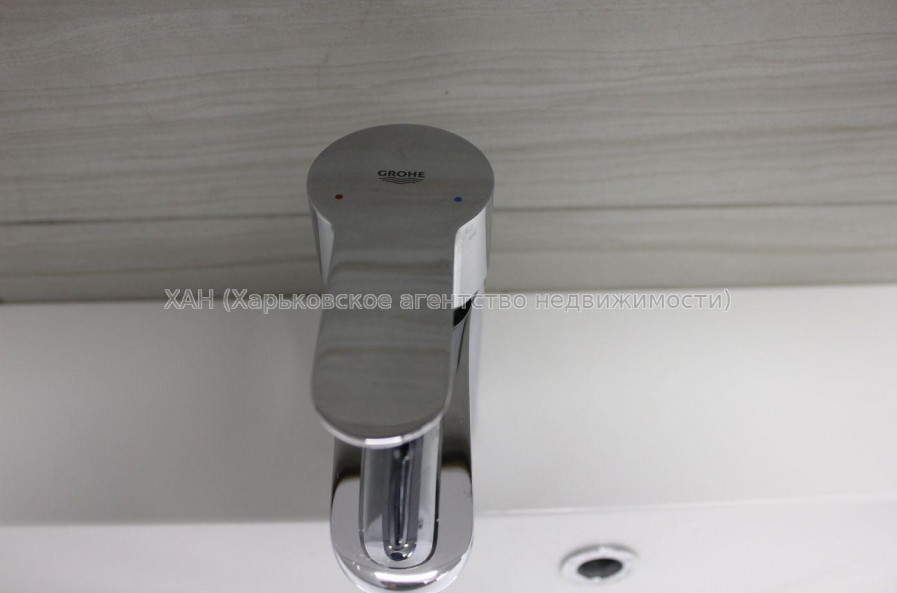 Продам квартиру, Мира ул. , 1 кім., 41 м², евроремонт 