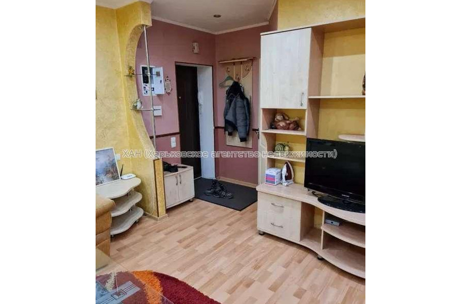 Продам квартиру, Науки просп. , 2  ком., 45 м², капитальный ремонт 
