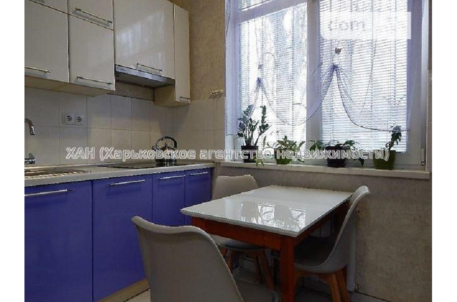Продам квартиру, Валдайская ул. , 1 кім., 34 м², евроремонт 