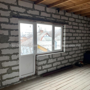 Продам дом, Любови Малой  просп. , 120 м², 3.70 сот., косметический ремонт 