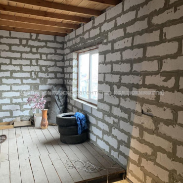 Продам дом, Любови Малой  просп. , 120 м², 3.70 сот., косметический ремонт 