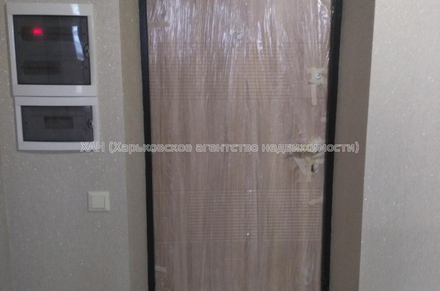 Продам квартиру, Казакевича ул. , 1 кім., 40 м², капитальный ремонт 