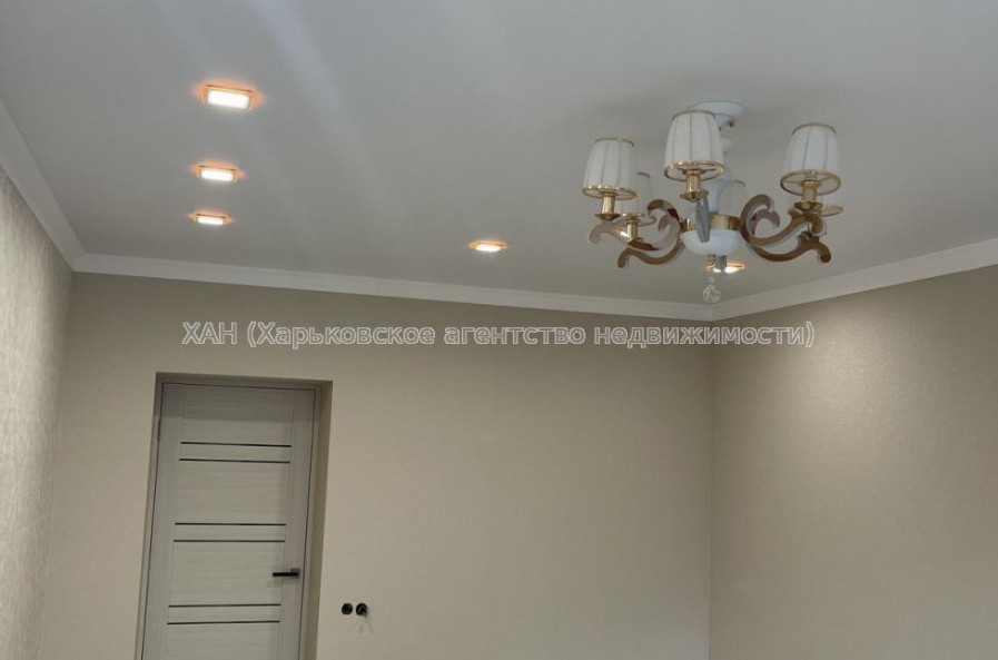 Продам квартиру, Мира ул. , 3  ком., 80 м², капитальный ремонт 