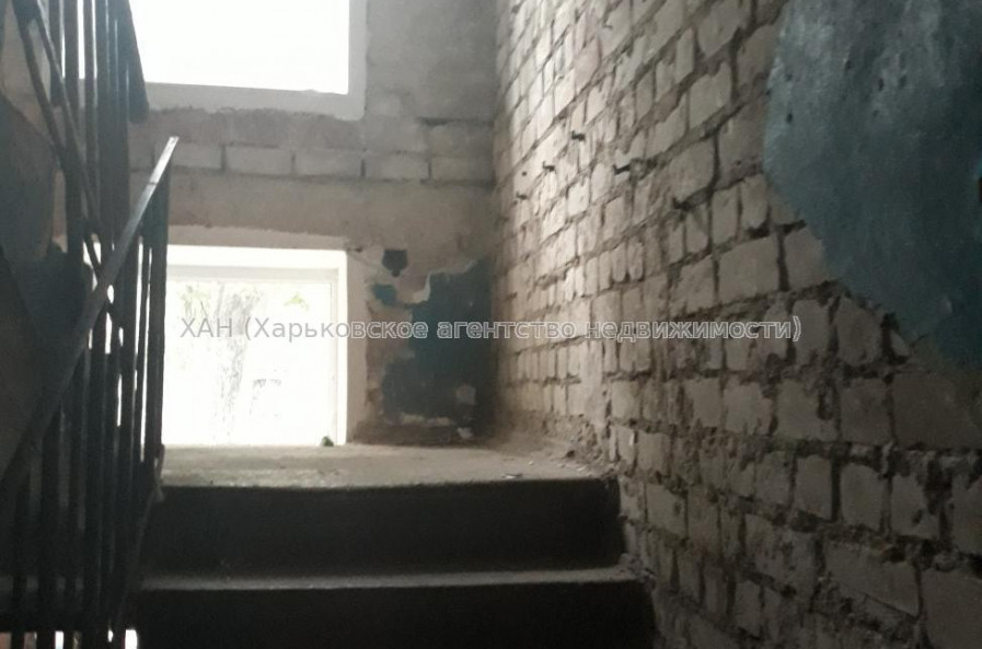 Продам квартиру, Индустриальный просп. , 3  ком., 68 м², косметический ремонт 