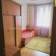 Продам квартиру, Гвардейцев Широнинцев ул. , 4  ком., 100 м², капитальный ремонт 