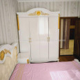Продам квартиру, Гвардейцев Широнинцев ул. , 4  ком., 100 м², капитальный ремонт 