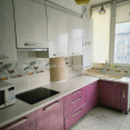 Продам квартиру, Гвардейцев Широнинцев ул. , 4  ком., 100 м², капитальный ремонт 