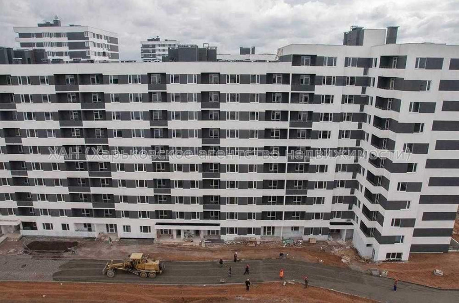 Продам квартиру, Льва Ландау просп. , 1 кім., 43 м², без внутренних работ 