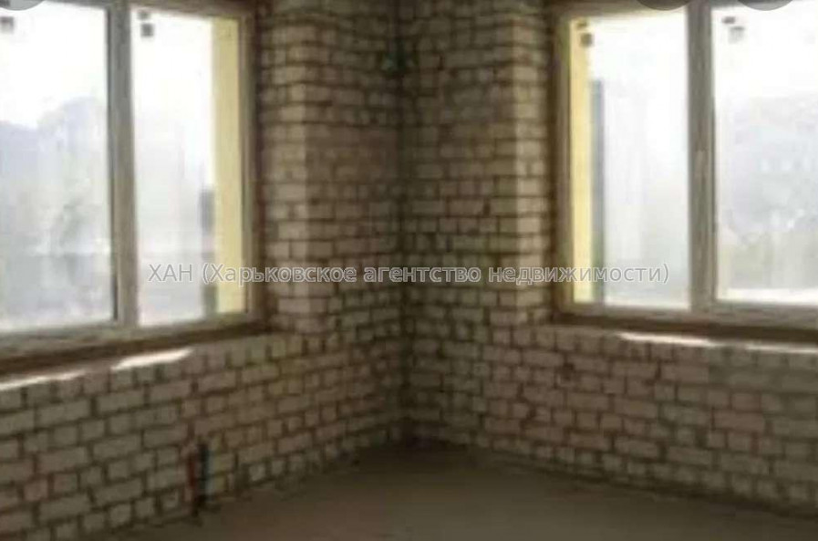 Продам квартиру, Большая Панасовская ул. , 2  ком., 73 м², без ремонта 