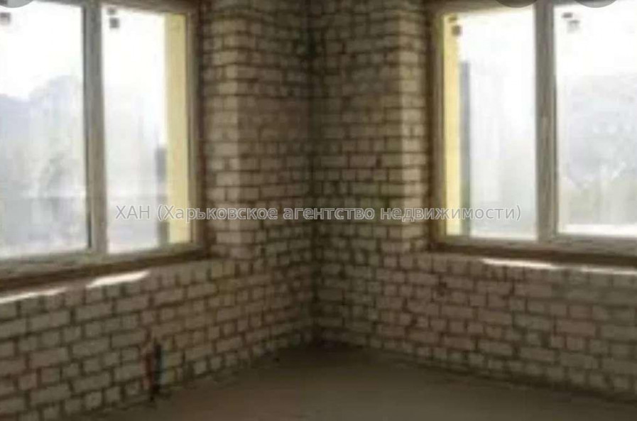 Продам квартиру, Большая Панасовская ул. , 2  ком., 73 м², без ремонта 